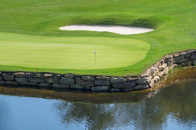 Bridging the Gap in Golf